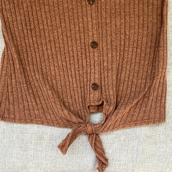 Olivia Rae Tank Top - Picture 2 of 5